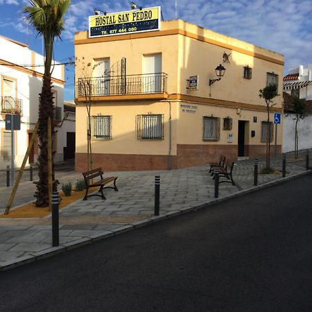 Hostal San Pedro Sanlúcar la Mayor Buitenkant foto