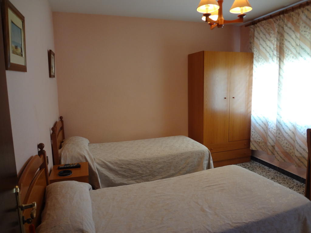 Hostal San Pedro Sanlúcar la Mayor Kamer foto