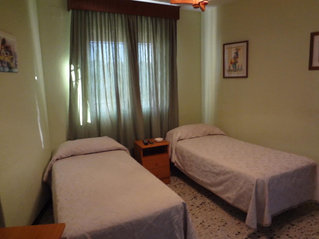 Hostal San Pedro Sanlúcar la Mayor Kamer foto