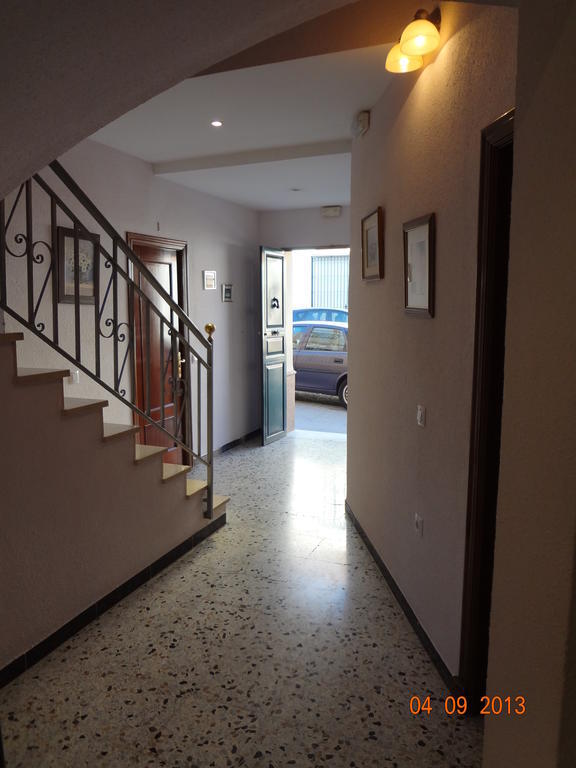 Hostal San Pedro Sanlúcar la Mayor Buitenkant foto